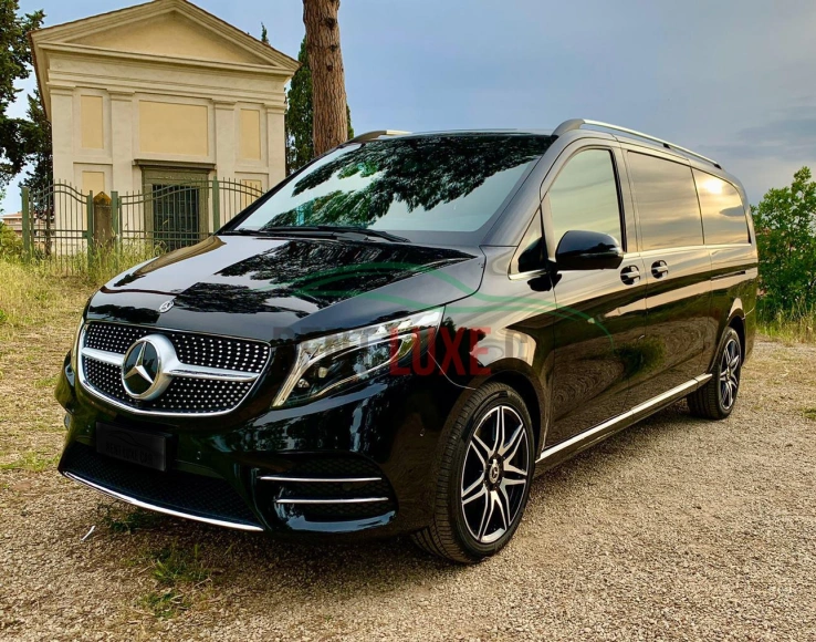 Mercedes Benz V Class chauffeur vehicle in Birmingham