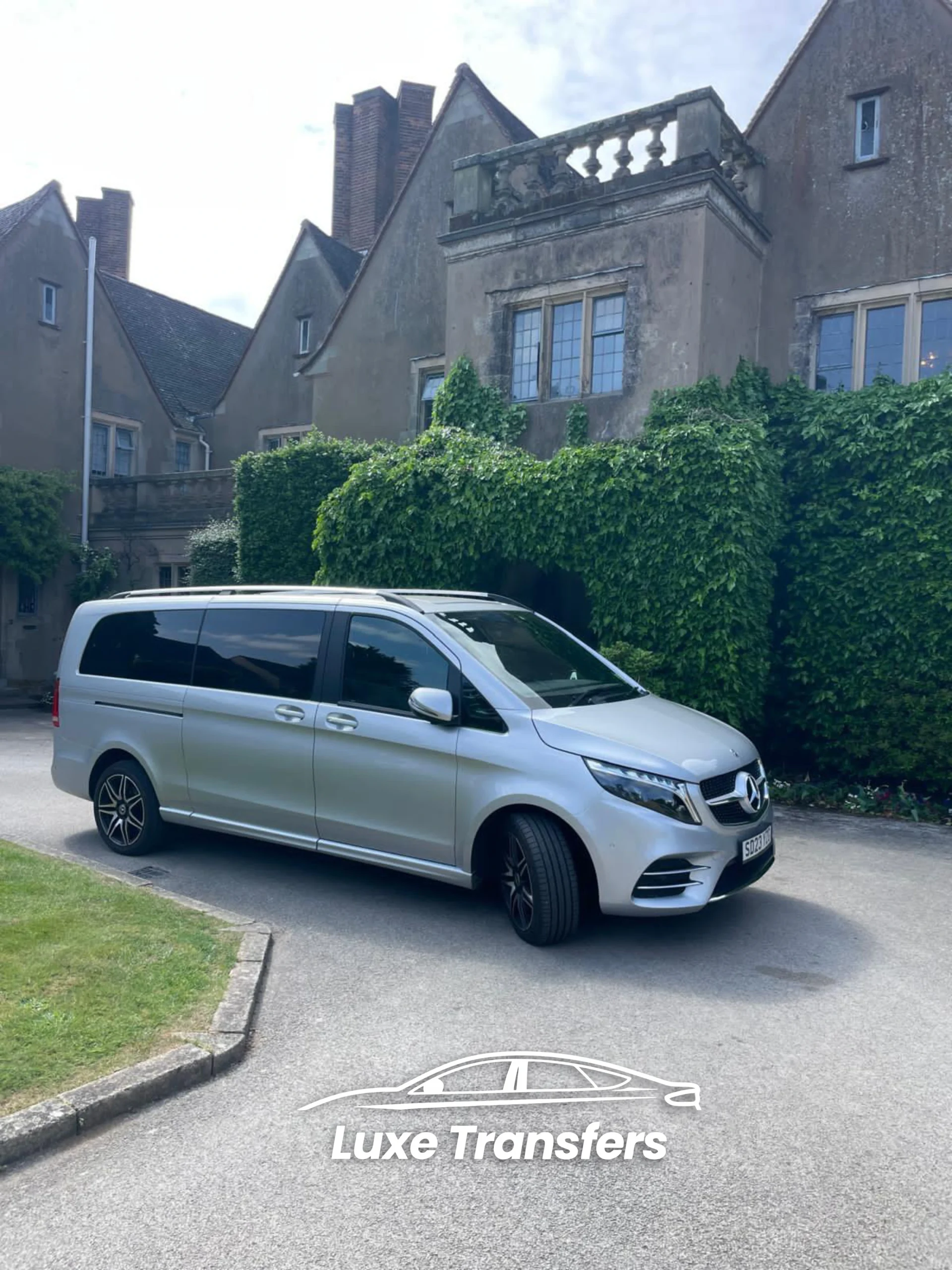 24/7 chauffeur and transfer services by Luxe Transfers LTD