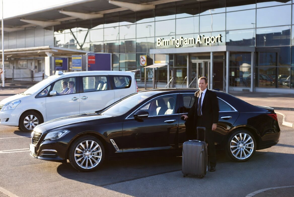 Read more about the article Birmingham Airport Chauffeur vs Taxi: Cost & Comfort Compared